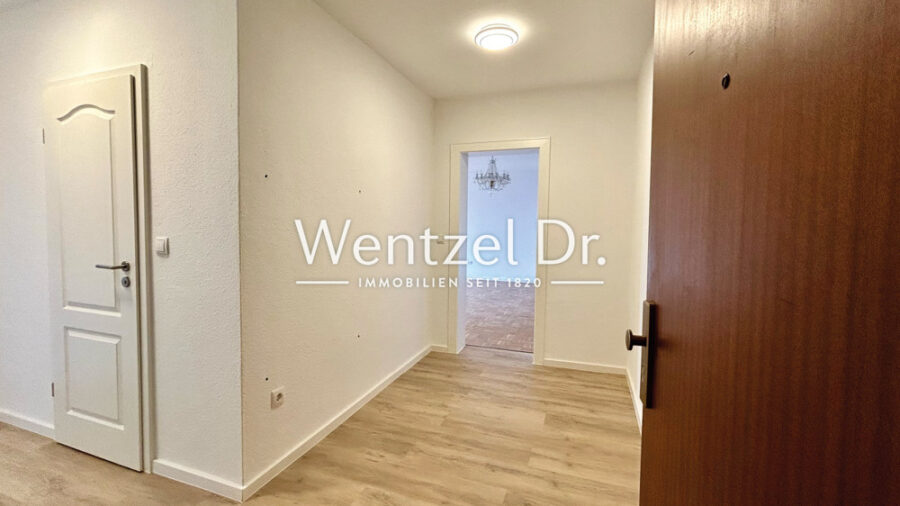 RESERVIERT!! Schöne 2-Zimmer Eigentumswohnung, mit großzügigem Balkon in Kiel! - Herzlich Willkommen!