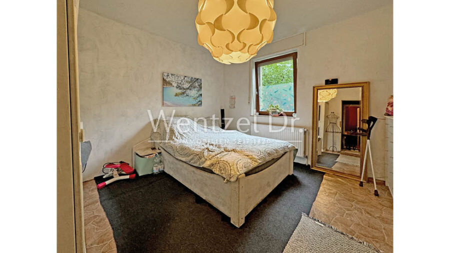 ***Mehrfamilienhaus, 3 Wohneinheiten, in zentraler Lage von Unna*** - Schlafzimmer