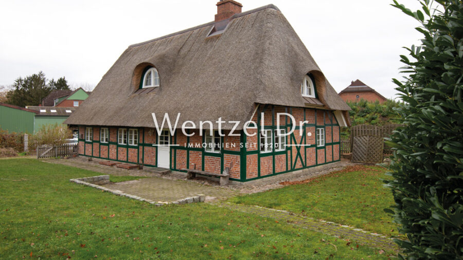 Modernisiertes Reetdach-Fachwerkhaus mit historischem Charme in Brügge - Garten.