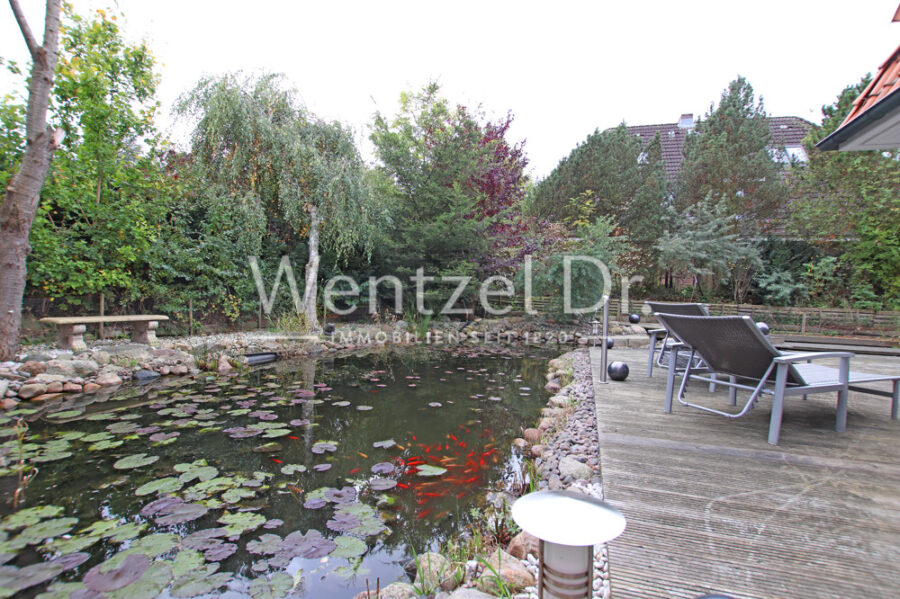 Hochwertige Erdgeschosswohnung mit Terrasse und Platzreserve im Keller - Nahe dem Hemmelsdorfer See - Terrasse